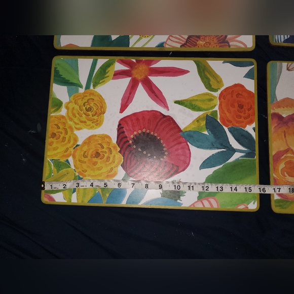 : MacKenzie Childs Flower design table mats set of 4 read description - Picture 13 of 16